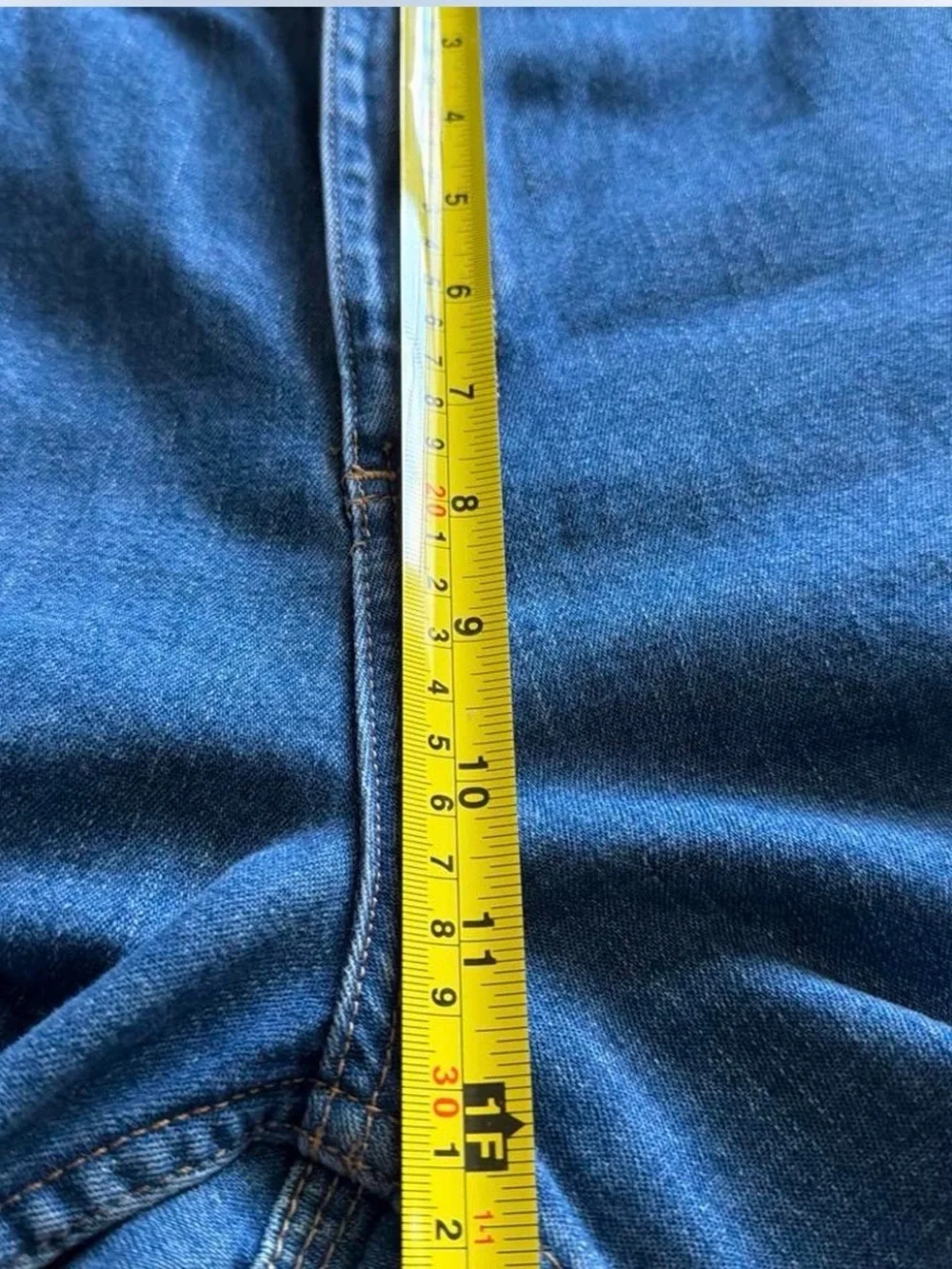Women’s XL blue wash denim capri carpenter Jeans by Sonoma Good For Life. - Picture 6 of 7